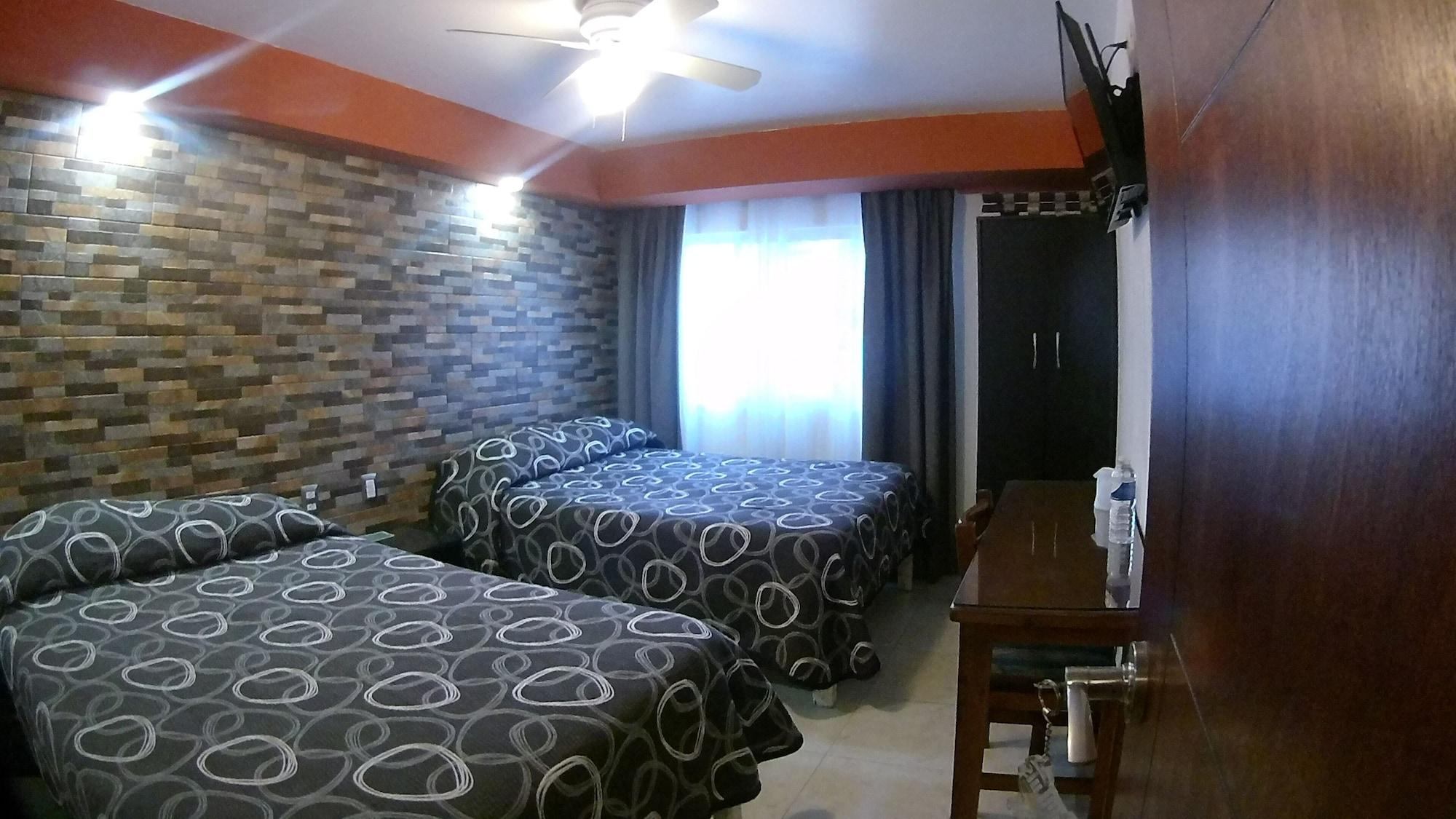 Hotel San Luis ซานหลุยส์โปโตซิ ภายนอก รูปภาพ