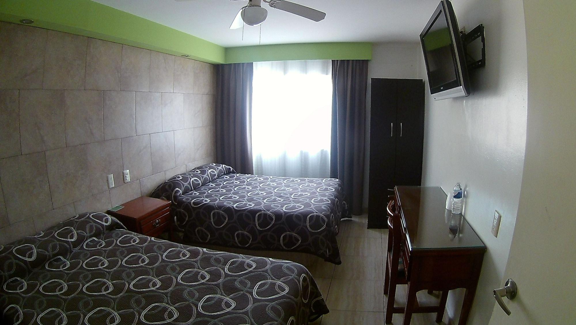 Hotel San Luis ซานหลุยส์โปโตซิ ภายนอก รูปภาพ