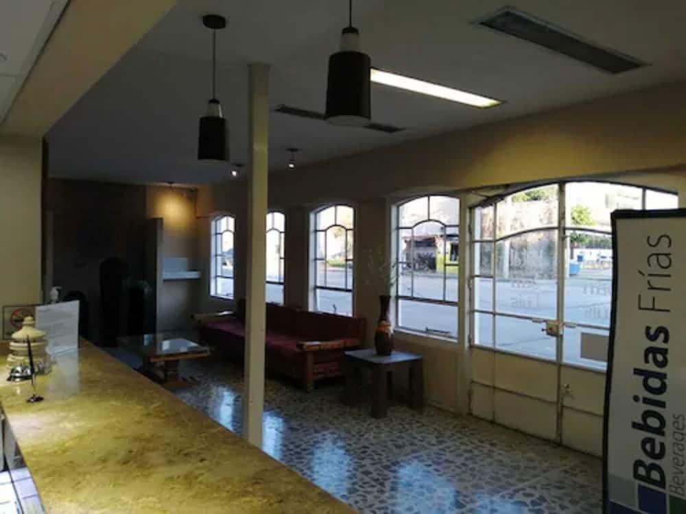 Hotel San Luis ซานหลุยส์โปโตซิ ภายนอก รูปภาพ