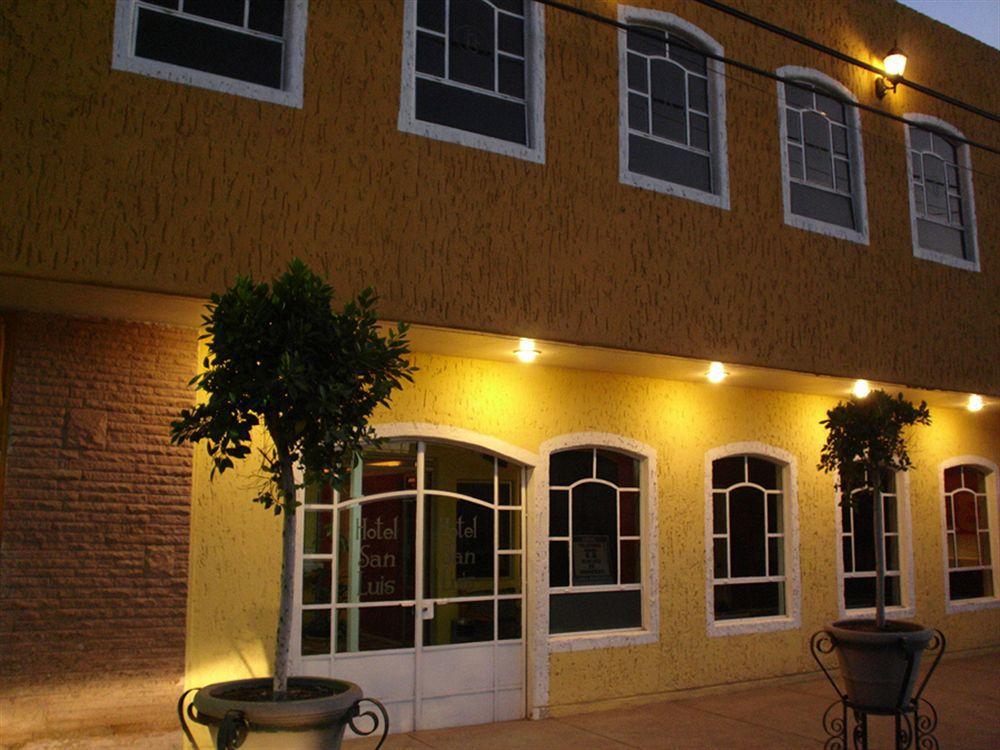 Hotel San Luis ซานหลุยส์โปโตซิ ภายนอก รูปภาพ