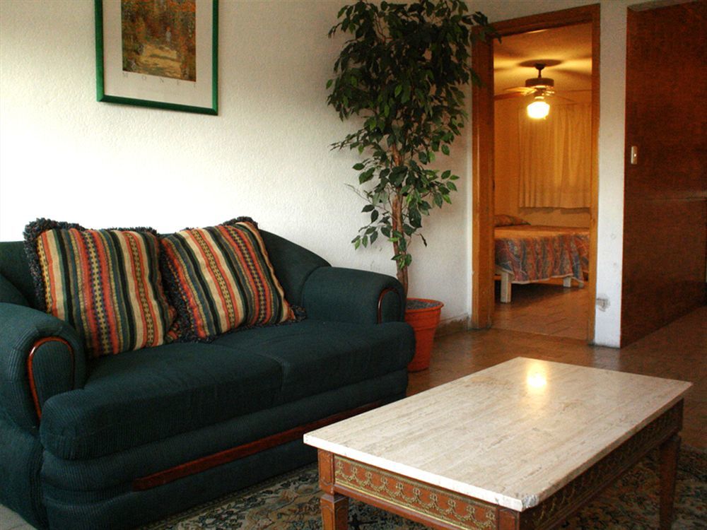 Hotel San Luis ซานหลุยส์โปโตซิ ภายนอก รูปภาพ