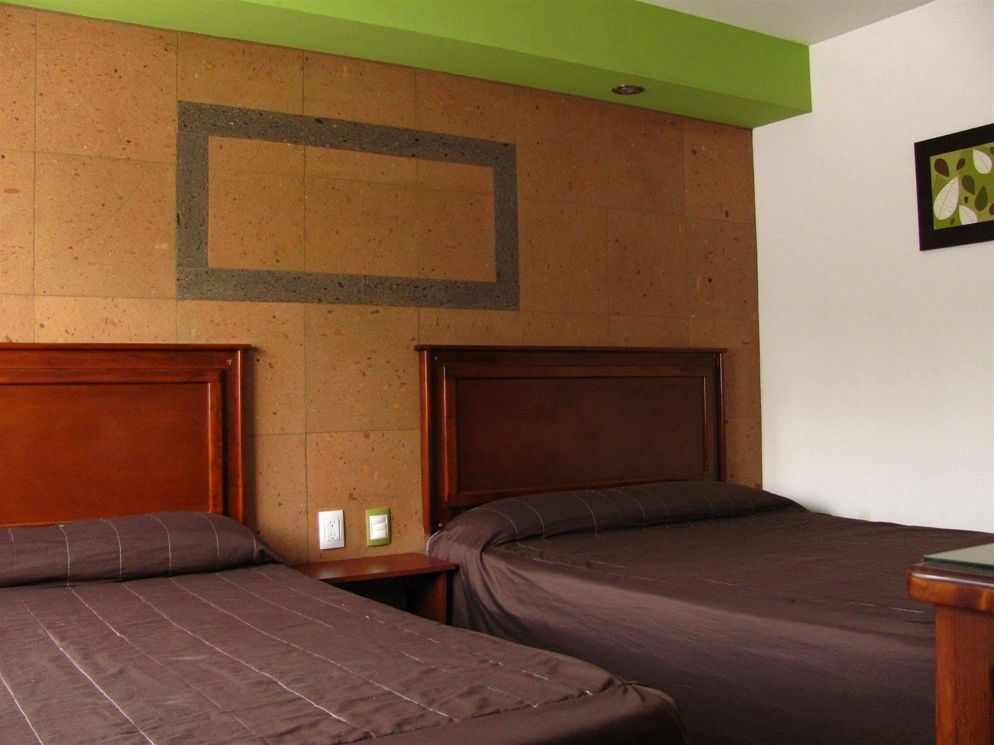 Hotel San Luis ซานหลุยส์โปโตซิ ภายนอก รูปภาพ