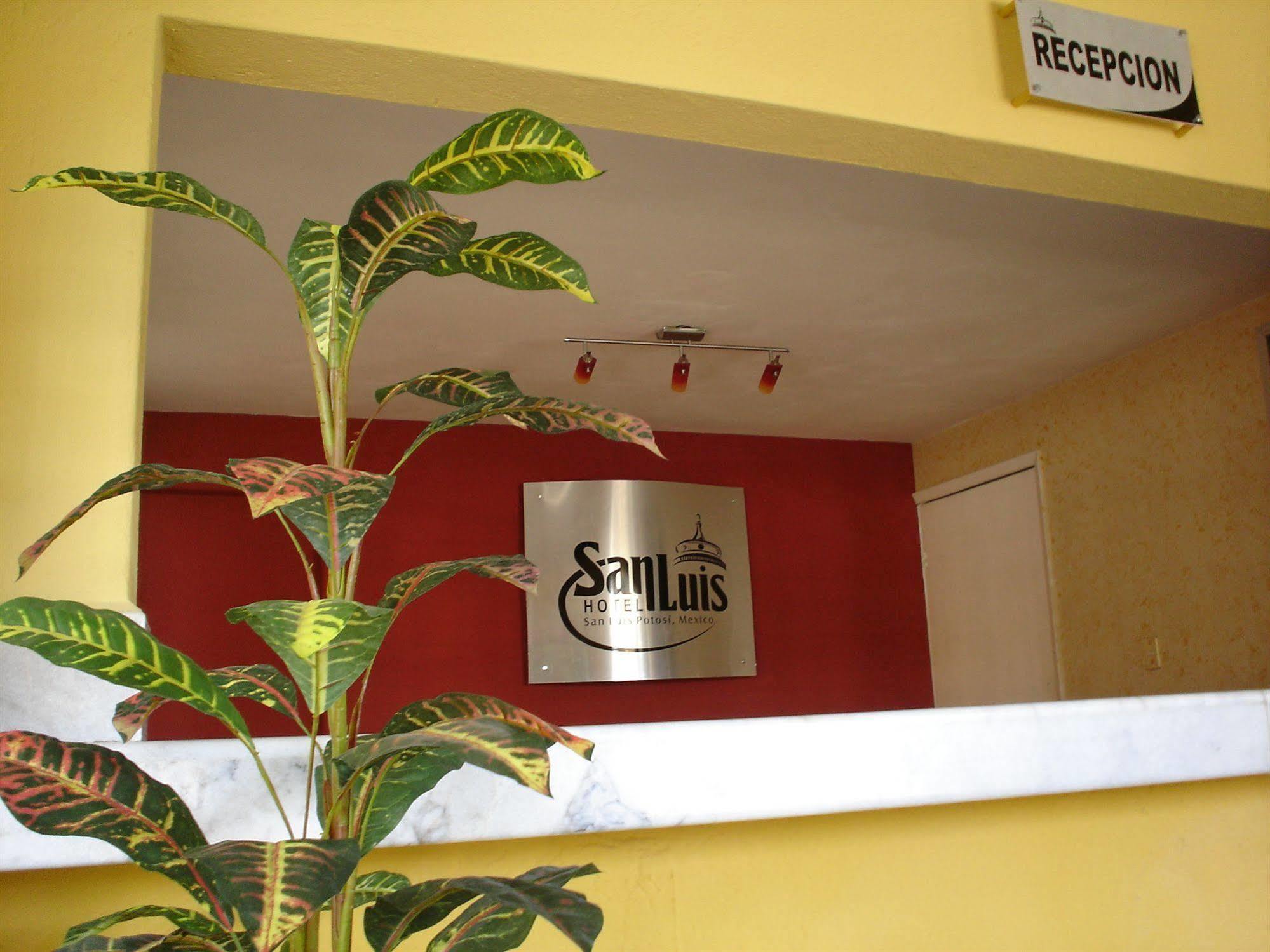 Hotel San Luis ซานหลุยส์โปโตซิ ภายนอก รูปภาพ
