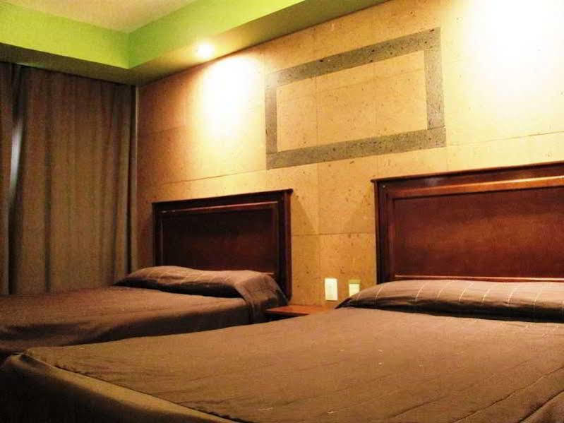 Hotel San Luis ซานหลุยส์โปโตซิ ภายนอก รูปภาพ