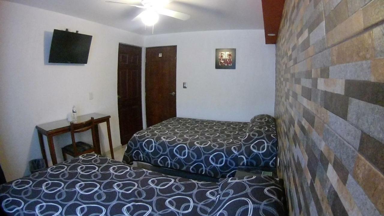 Hotel San Luis ซานหลุยส์โปโตซิ ภายนอก รูปภาพ