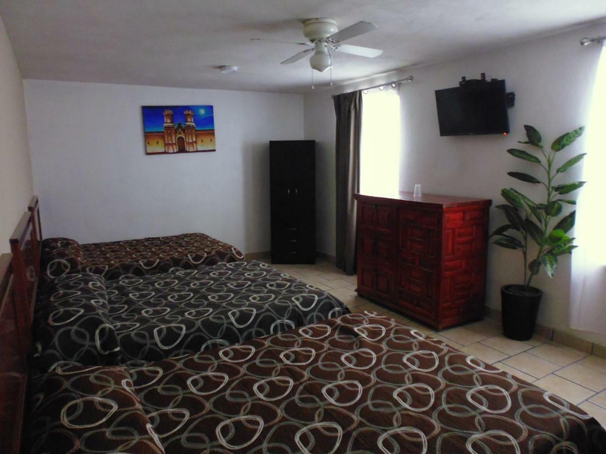 Hotel San Luis ซานหลุยส์โปโตซิ ภายนอก รูปภาพ