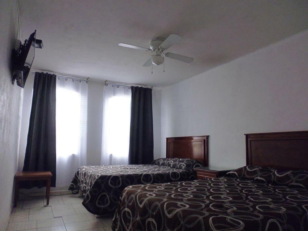 Hotel San Luis ซานหลุยส์โปโตซิ ภายนอก รูปภาพ